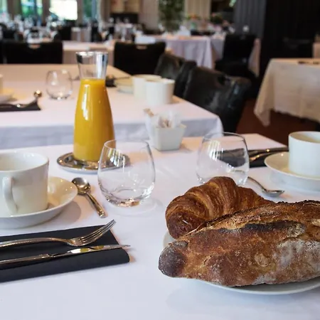 酒店 Restaurant Du Centre Et Du Lauragais 卡斯泰尔诺达里