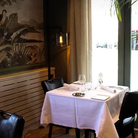 Restaurant Du Centre Et Du Lauragais 3* 卡斯泰尔诺达里