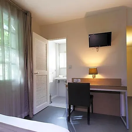 Restaurant Du Centre Et Du Lauragais 3* 卡斯泰尔诺达里